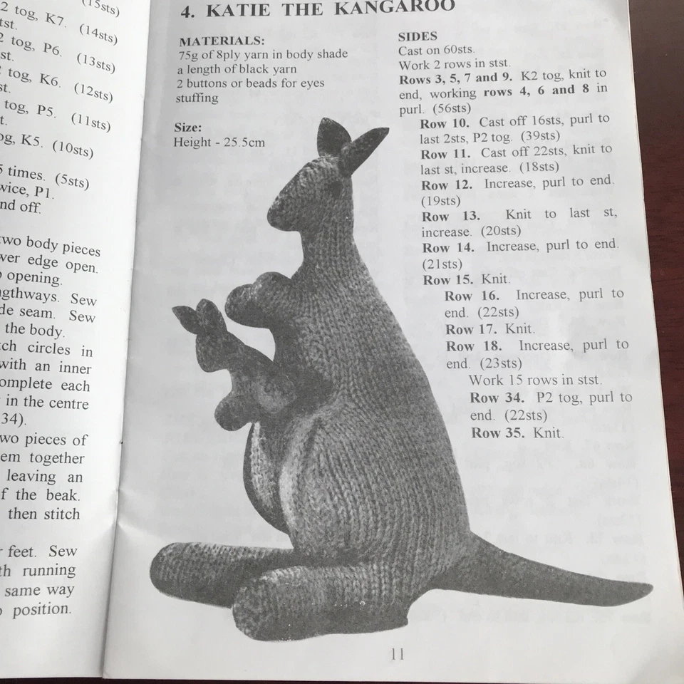 Vintage The Toy Box 10 Quickly Knitted Toys 8 Ply Vicki Moodie 1999 Paragon - Image 3 of 4