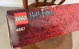 2011 LEGO HARRY POTTER HOGWARTS SET 4867 NEW SEALED IN BOX RETIRED MINIFIGURES