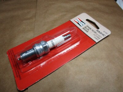 1 Champion RA8HC Spark Plug Small Engine Copper Plus 810-C Sparkplug