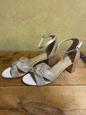 Jewel Badgley Mischka Women's Nicolette Pump Heels Wedding Formal Shoes  Size 11