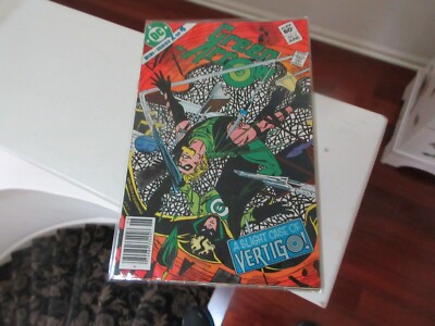 Comic Books Lot of 2 Green Arrow #2 Green Arrow #3