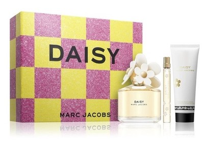 Perfect for the Holidays Marc Jacobs Daisy Perfume Set 3 Piece Gift Set
