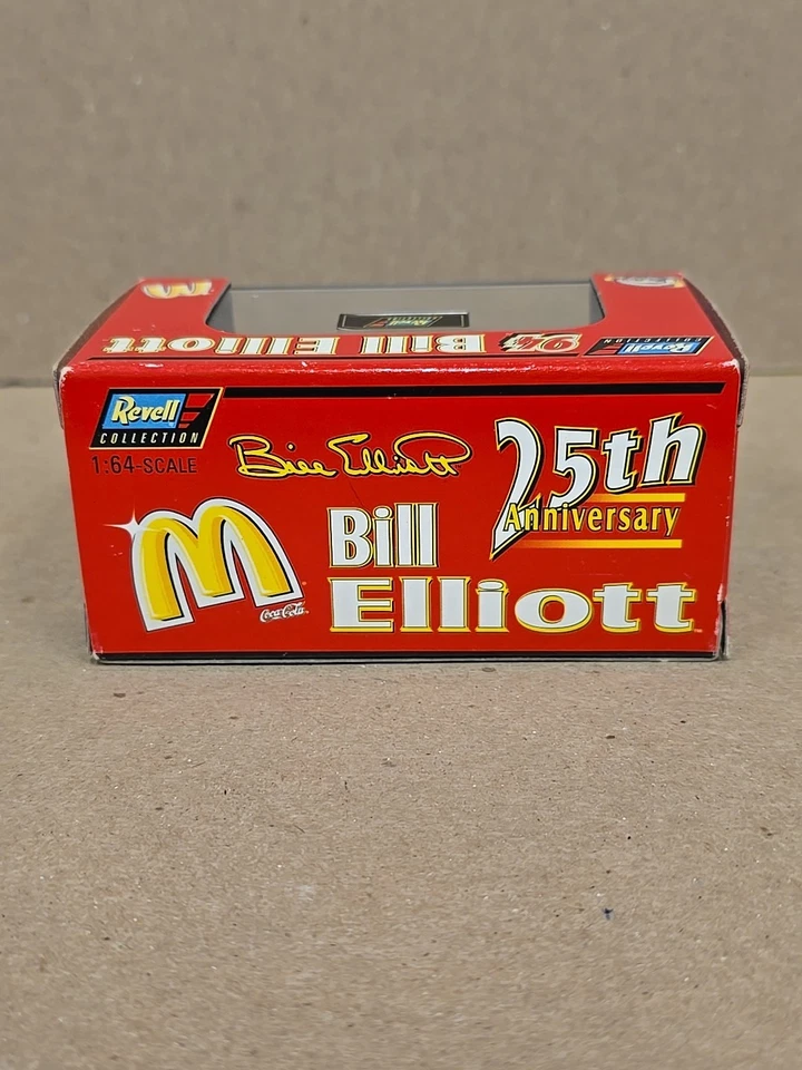Revell Nascar 2000 Thunderbird #94 Bill Elliott McDonald's  - Image 4 of 4