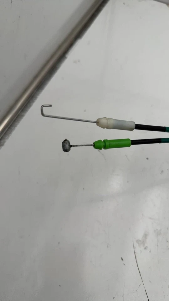 05 06 07 08 09 10 SCION TC pestillo puerta delantera vástago izquierdo Foto 2 de 4