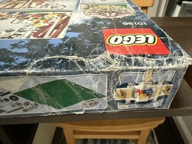 Lego Grand Carousel 10196 - NEW - Opened box