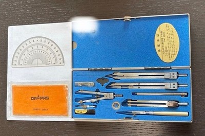 DRAPAS compass set made in Japan #404b8a