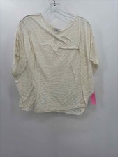Pre-Owned Varley Ivory Size Medium T-shirt