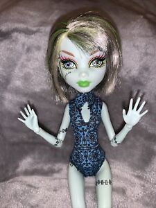  Monster  High 11 Doll  Roller Maze  Frankie Redressed eBay