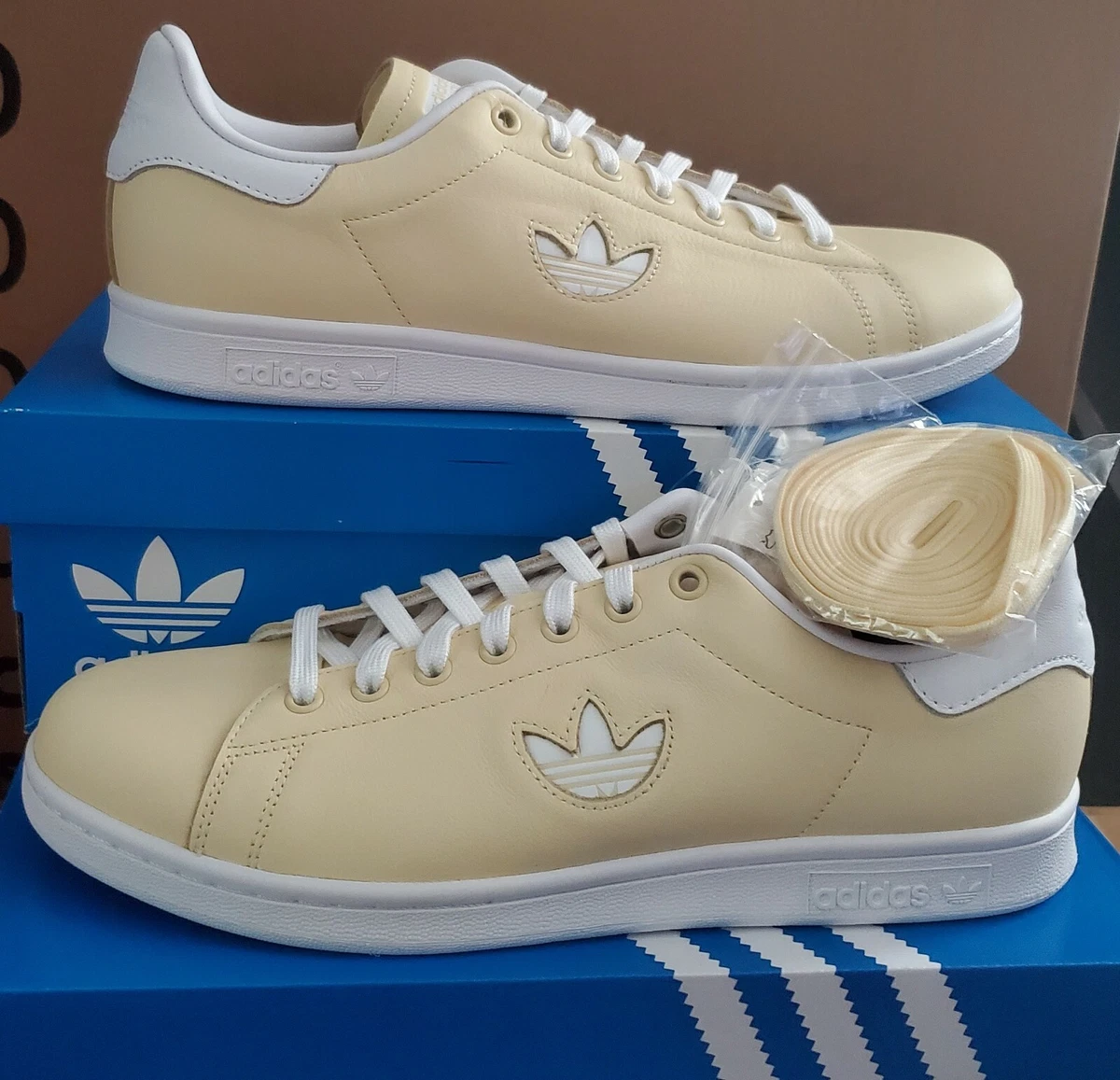 Stan smith minimalist sneakers sales