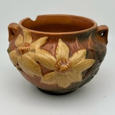 Vintage Roseville Clematis Jardiniere Collectible 667-4