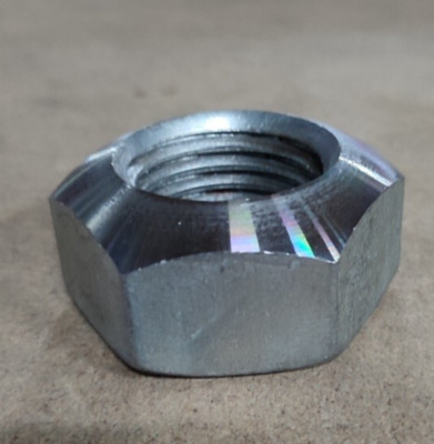 Kugelförmig Sechskantmutter M30 (1051483199) für Metso HP200 HP300 - 6 Stück