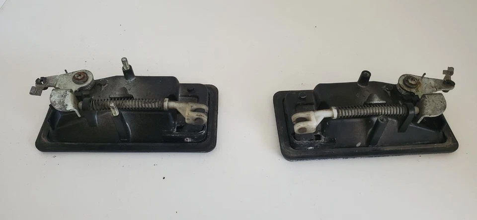 1995 - 1998 年路虎 Discovery 1 后外门把手组件。 成对 — 第 3/3 张图片