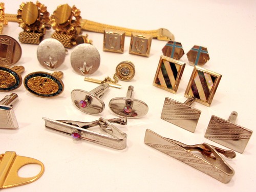 MCM Cufflink and Tie Accessory Lot - Vintage 60s 70s Men's Jewelry - Picture 2 of 8
