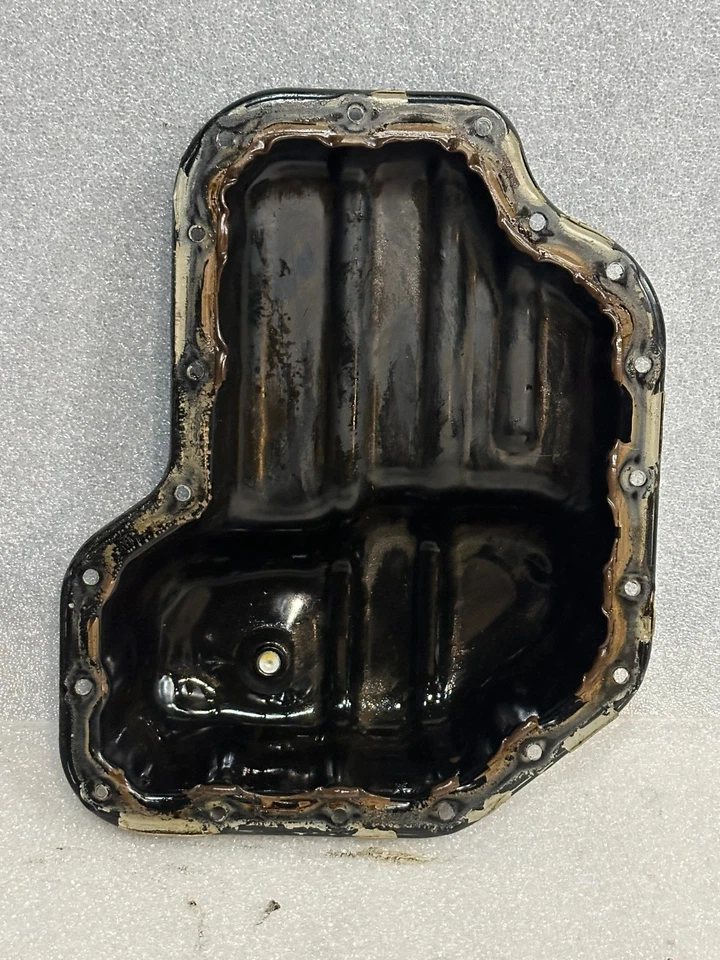 Pan de aceite inferior del motor para 03-09 Lexus GX470 4.7 1210250130 con herrajes OEM Foto 2 de 4