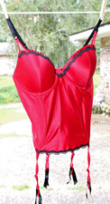 VINTAGE RED SHINY  SILKY BUSTIER/CORSET BRA WITH GARTERS LINGERIE PANTIES SZ MD