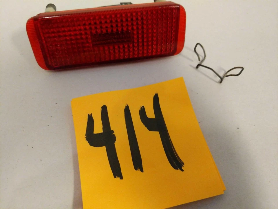 Vtg 1995 1996 1997 Jaguar XJ6 XJ12 XJR VDP Rear LH Red Side Marker Light Used Foto 4 de 4