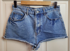 Forever21 Cut-Off Jean Shorts Womens Sz 27 Waist 30 Button Fly Pockets 142-37213