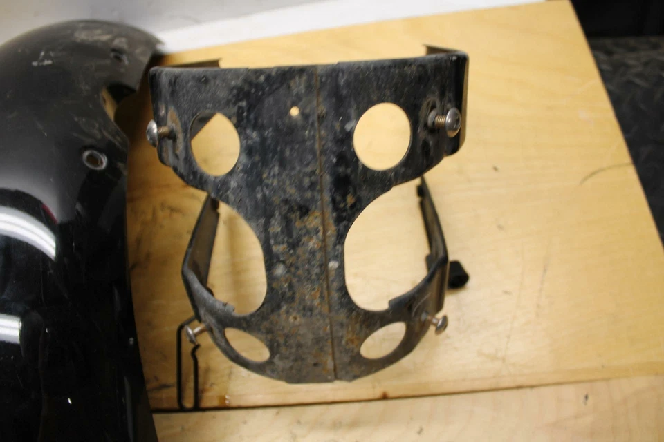 97-04 SUZUKI MARAUDER 800 GUARDABARROS RUEDA DELANTERA BB312 Foto 3 de 4