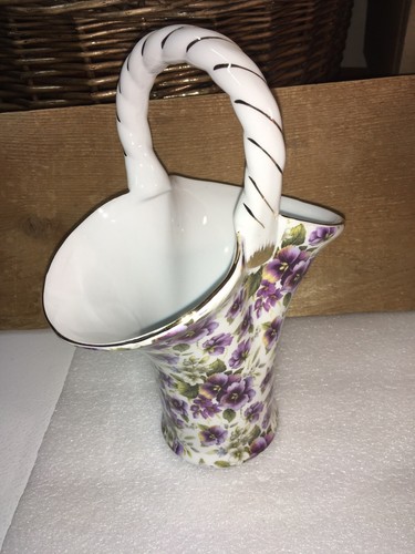 Porcelain Gorgeous Basket Vase Summer Pansy Collection Madison & Max at Home - Picture 3 of 12