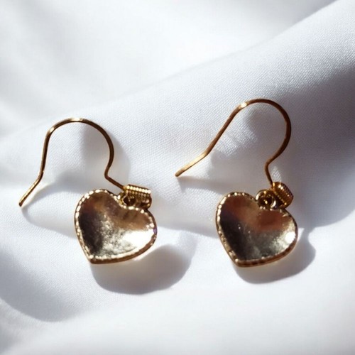 Gold and Red Heart Earrings - Picture 2 of 3