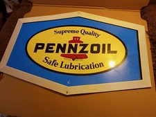 VINTAGE PENNZOIL PLASTIC SIGN approximately 30x20"