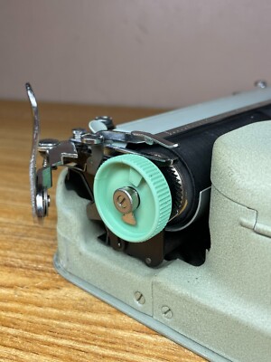 Green Left Knob Replacement for Hermes Baby/Rocket Portable Typewriters