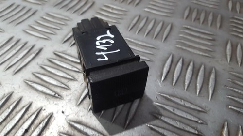 Volkswagen Golf 1995 Heated screen switch (Window Heater Switch) 1 #469222-88