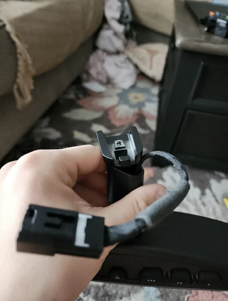 Espejo retrovisor Mazda sin marco Foto 2 de 4