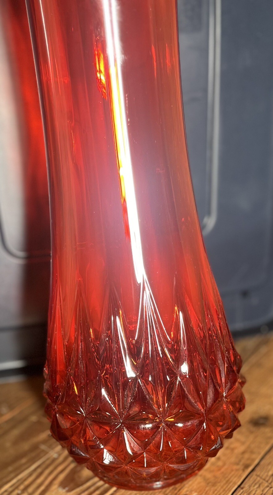 LE Smith Red Swung Vase Diamond Cut w/ Big Bottom Base MidCentury 21.5