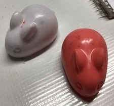 Set of 3 bunny shaped bar soap. (3)