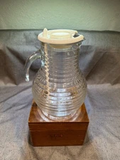 Italian Beehive Ribbed Clear Glass Pitcher Open Handle Made in Italy