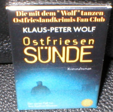 Klaus-Peter Wolf, guzik, 4,5 x 7 cm, grzech wschodniofryzyjski, hospicjum przychodów z morza!!!