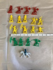Vintage Toy Plastic Indian Play Figures And Horse Western Retro Set Of 19