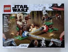 LEGO Star Wars 75238 Action Battle Endor Assault 193 Pcs Ewoks Brand New in Box!