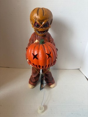 Sam with Pumpkin Jack o Lantern Light *Not Tested* Trick or Treat