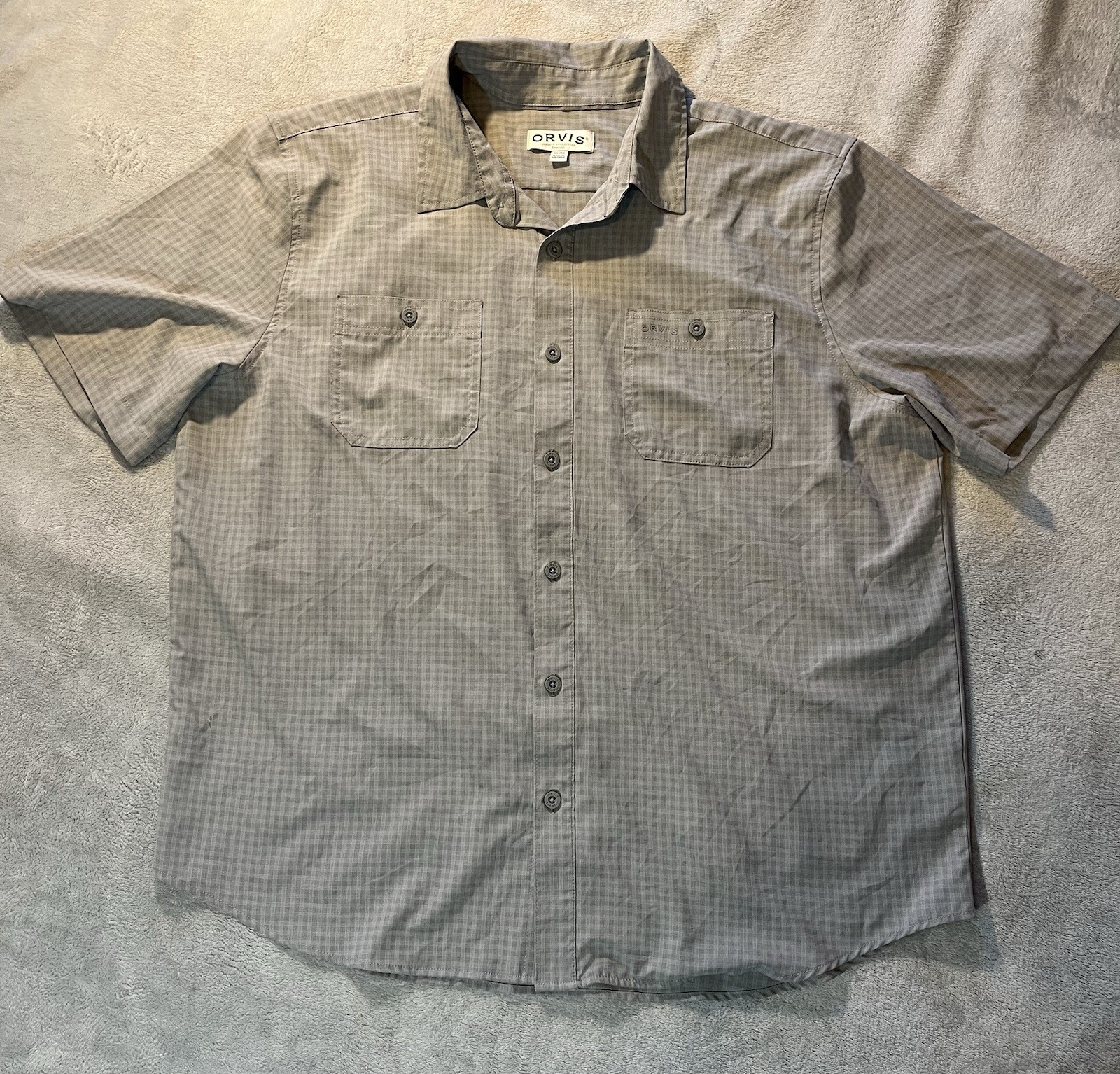 Orvis Shirt Mens XL Gray Plaid Short Sleeve Button Down Casual Chest Pockets