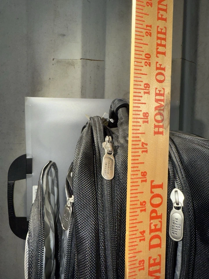 2-колесный чемодан на колесиках Shaper Image черный 19 x 14 x 10 дюймов - Изображение 3 из 4