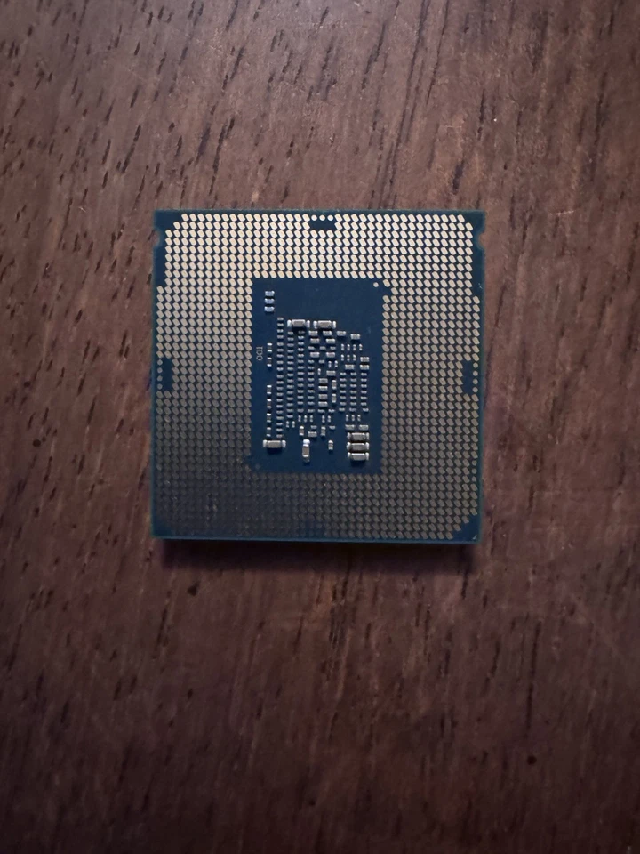 Intel Core i3-7100 SR35C 3.90GHz Processor LGA 1151 Socket H4 Desktop CPU - image 2 of 3