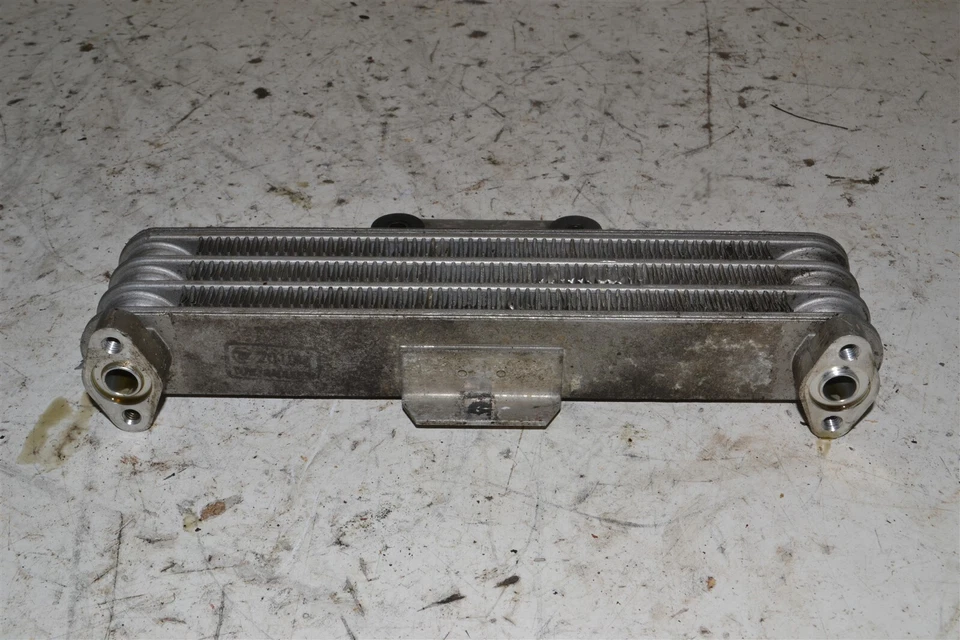 Suzuki GS 500F Engine Oil Cooler 16600-01D01 2003-2009 Foto 2 de 3