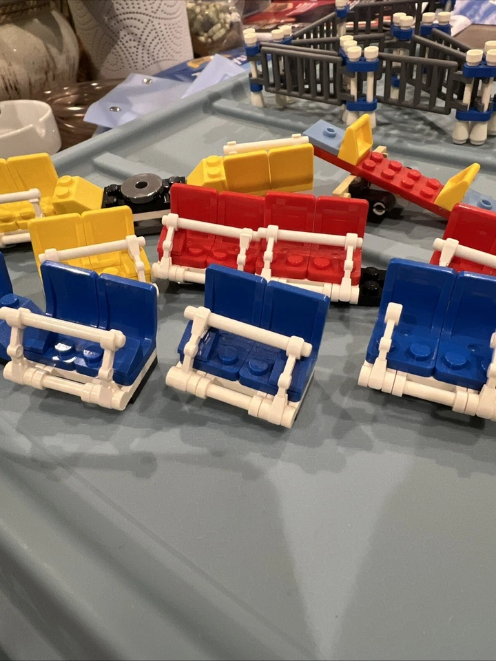 Lego Carousel 10244 Creator Assorted Parts And Pieces Plus Fence - Image 2 of 4