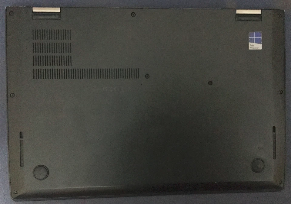 Lenovo Thinkpad X1 Carbon Intel Core i7 6th gen 6600/6500 16GB 512Gb Touchscreen - Image 3 of 4