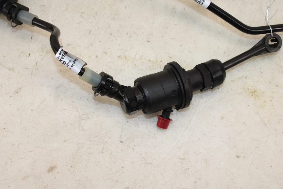 Главный цилиндр муфты сцепления для Nissan Juke 2011-2017 годов выпуска 306101KM0A от оригинального производителя MR31 - Изображение 4 из 4