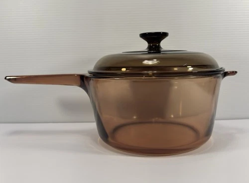 Pyrex Vintage Corning Ware Amber Visions 2.5 QT Saucepan With Glass Lid