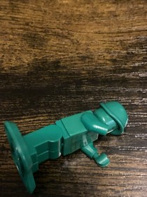 LEGO Toy002 7593/ Missing Hand And Backpack / Cracks On Back And Fading