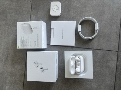 Apple AirPods Pro Bluetooth In-Ear-Kopfhörer, Weiß, 2.