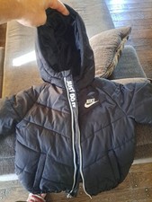 Nike Puffer Jacket Boys 5-6 Years Black Full Zip Hooded
