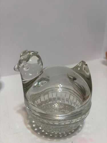 Vintage Anchor Hocking Clear Glass Hen Chicken Nest Lidded Candy Dish chip tail