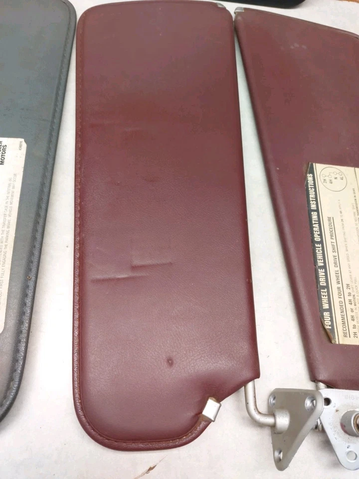 Par de parasoles 81-93 Dodge Ram W150 1992 93 92 91 89 88 87 86 85 rojo azul gris Foto 3 de 4