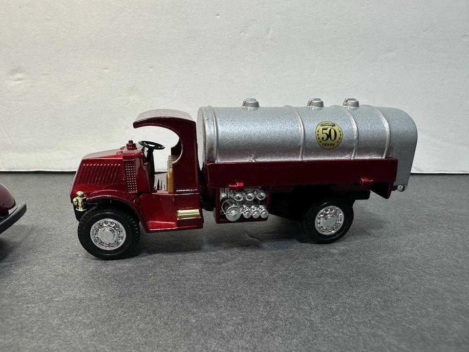 MATCHBOX COLLECTIBLES 1939 BEDFORD FIRE TRUCK SPECIAL EDITION MINT IN BOX @ - Image 3 of 4