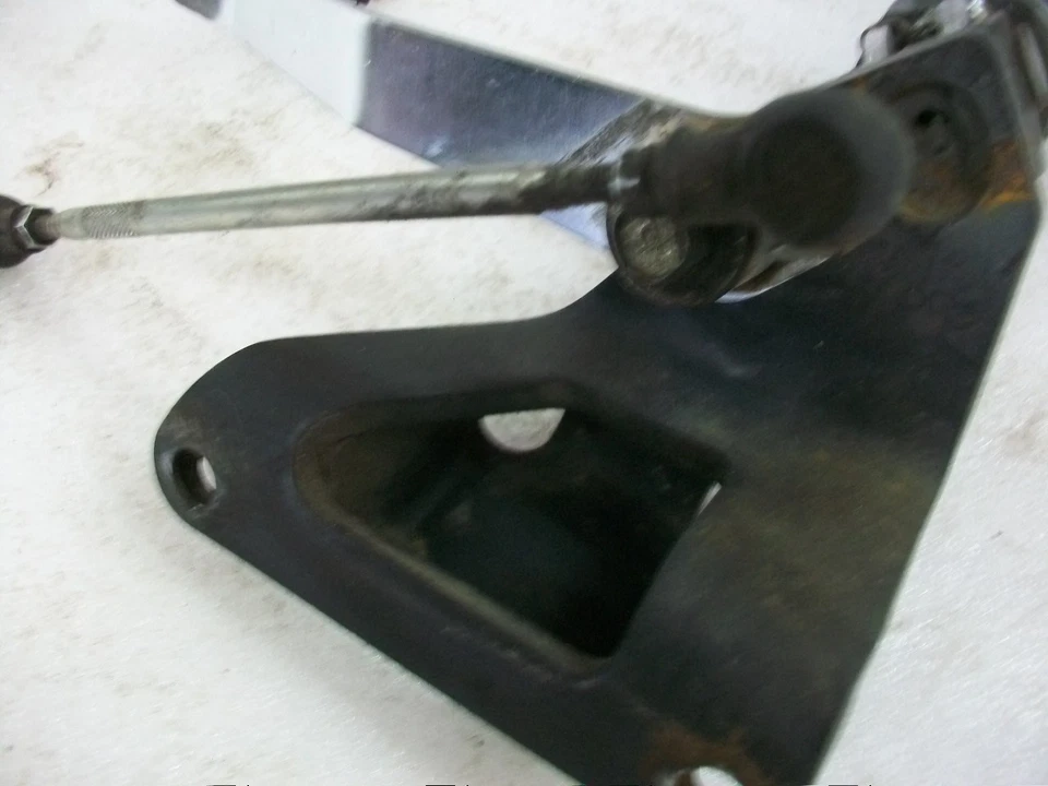 OEM! Kawasaki Vulcan 900 VN900 2007 montaje de palanca de cambios de estriba izquierda personalizada VN 900 Foto 3 de 4